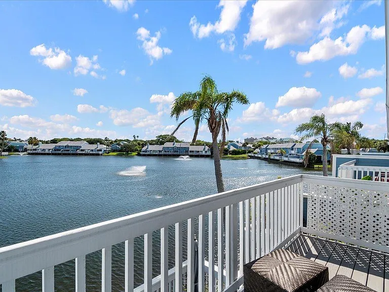 1121 Ocean Dunes Cir — Photo 20