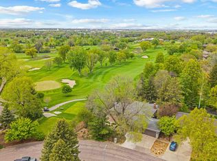 3030 W Donahue Dr, Sioux Falls, SD 57105