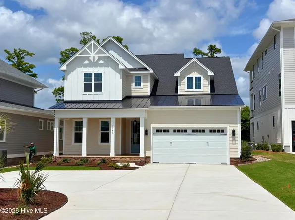 2745 Alvernia Drive, Castle Hayne, NC 28429