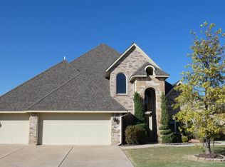 6811 SW Oak Pointe Blvd, Lawton, OK 73505