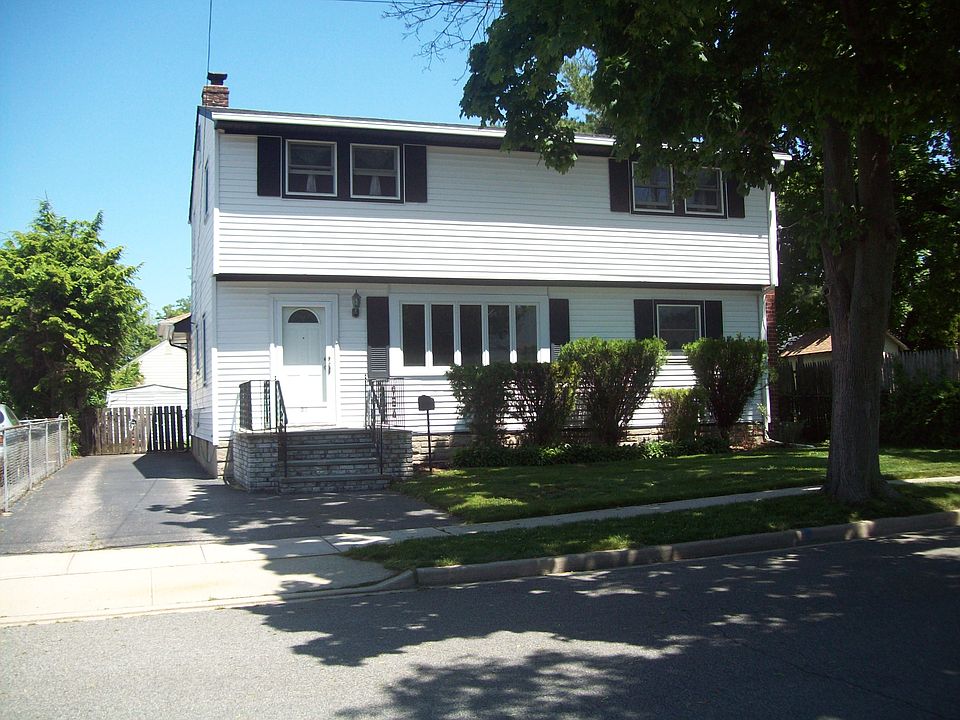 1st image of 31 Georgia St