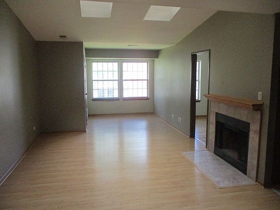 2nd image of 1376 E Wyndham Cir APT 204