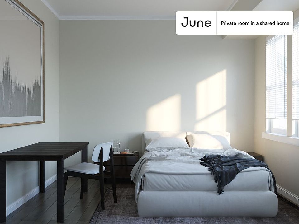1st image of 3743 N Albany Ave #2-B