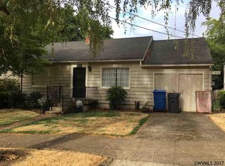 877 Thompson Ave NE, Salem, OR 97301