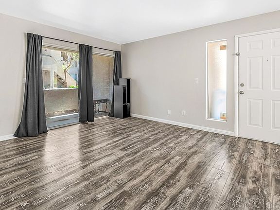 5th image of 3060 Tarpon Dr Unit 102