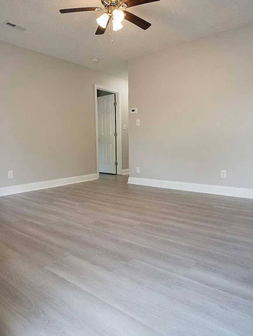 2 bed, $1,325 — Photo 3