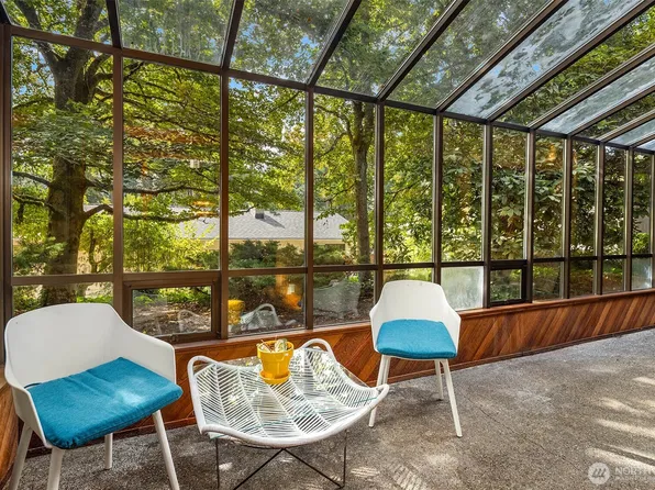 7433 NE 120th Place, Kirkland, WA 98034