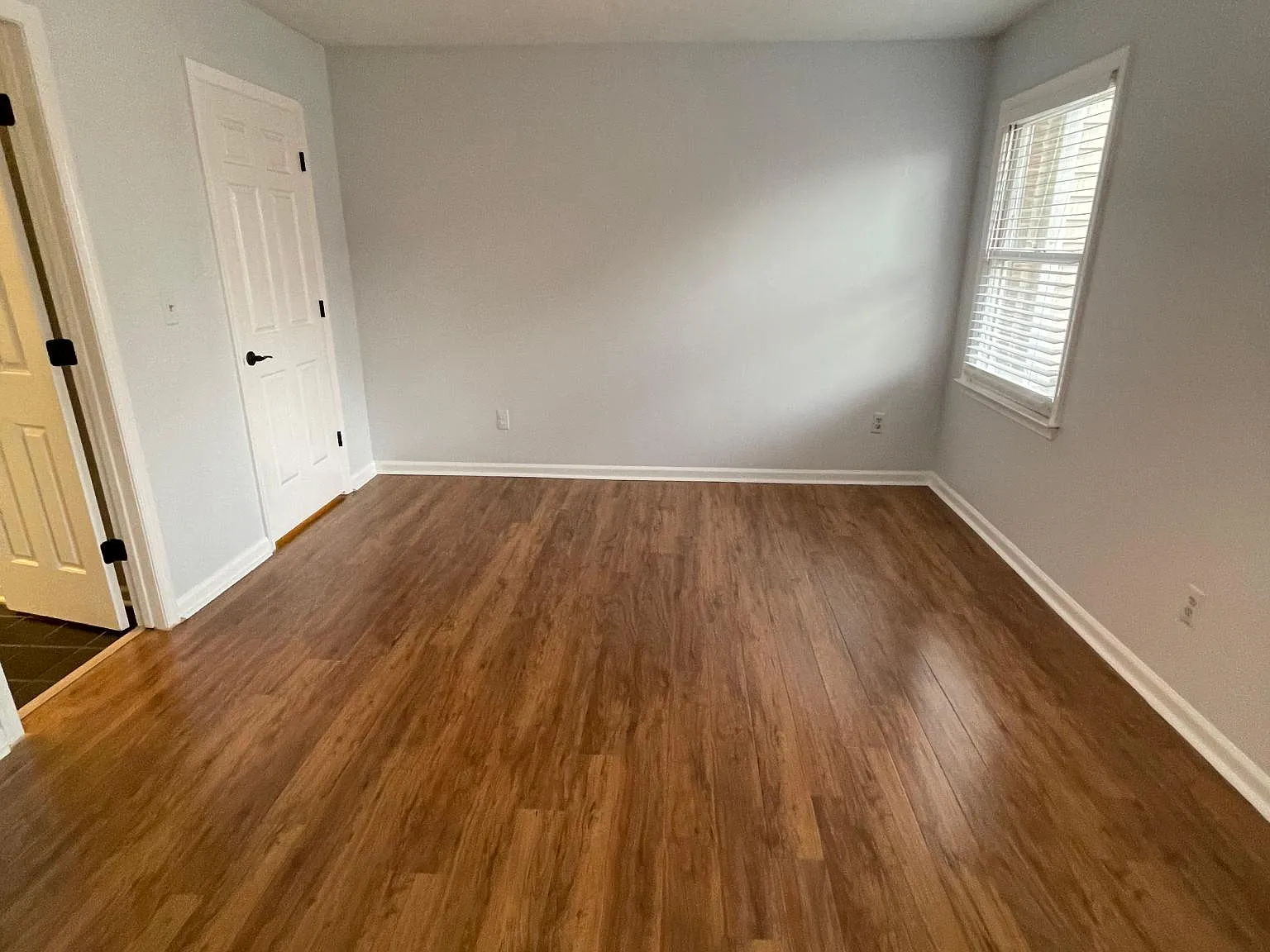 1506 Wenwood Ct — Photo 4