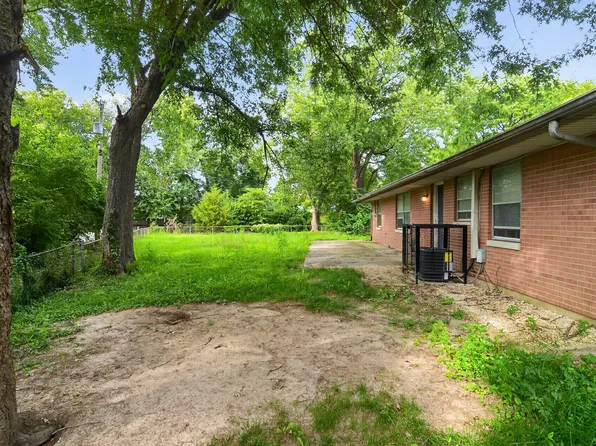 4110 Mellis Ct, Indianapolis, IN 46235
