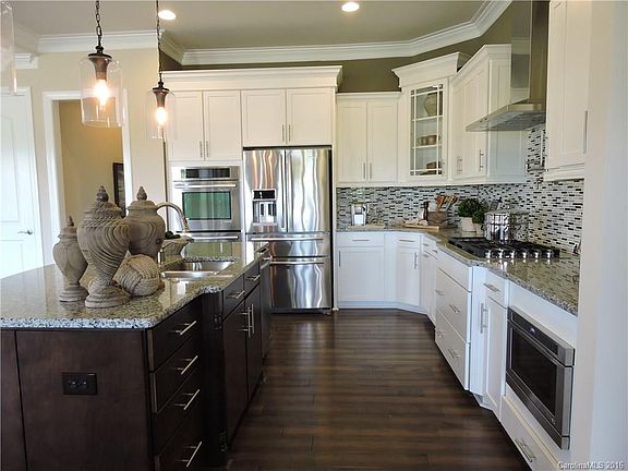 4th image of 958 Meadow Vista Dr #3