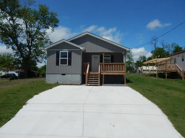 201 Kelsey St, Etowah, TN 37331