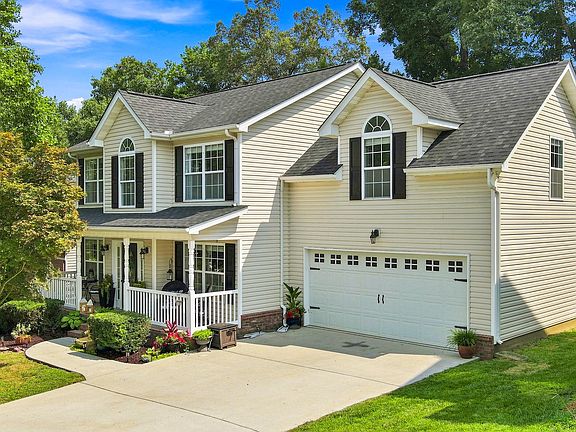3rd image of 5826 Wall Flower Ln