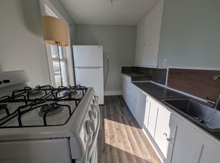 706 Meriden St #2, Mendota, IL 61342