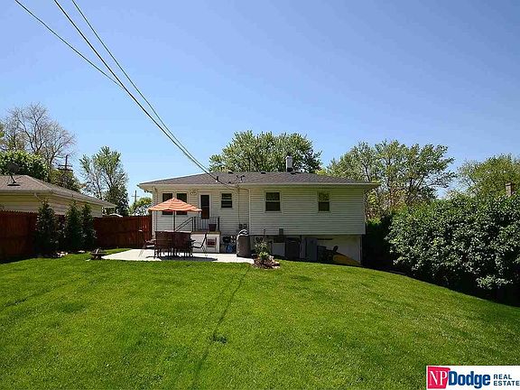 4th image of 7448 Ontario St