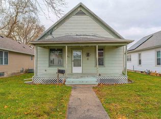 315 N Sherman St, Lincoln, IL 62656