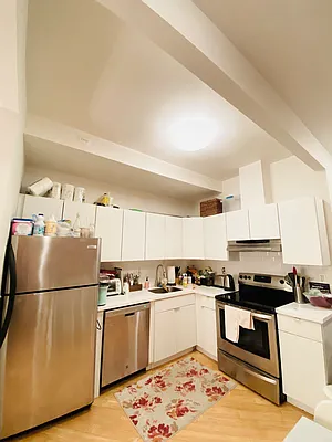 Rented by Douglas Elliman | media 16