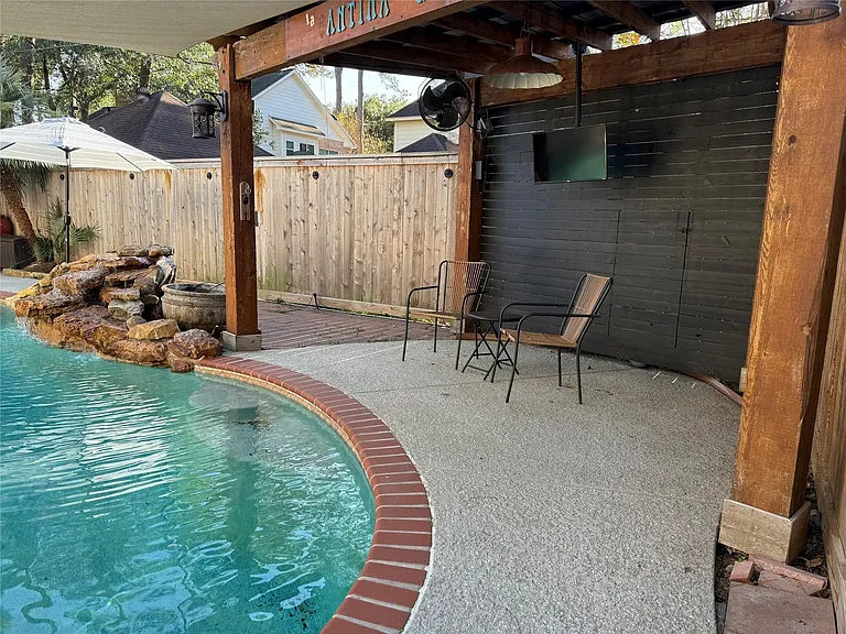 12907 Lake Mist Dr — Photo 22