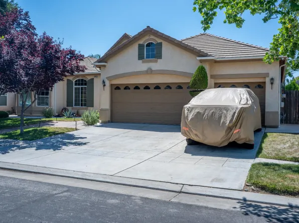 2162 Everglade Ave, Clovis, CA 93619