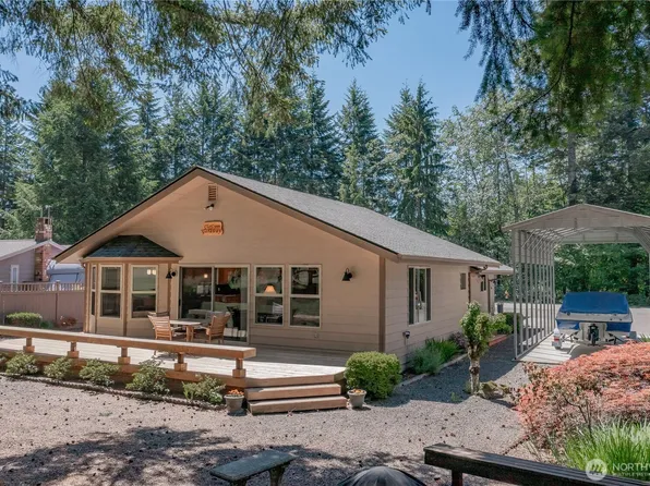 180 N Mount Christie Drive, Hoodsport, WA 98548