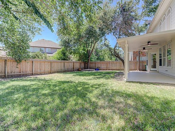 4th image of 2906 Cashell Wood Dr