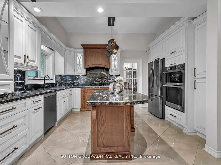 116 Goulding Ave — Photo 9