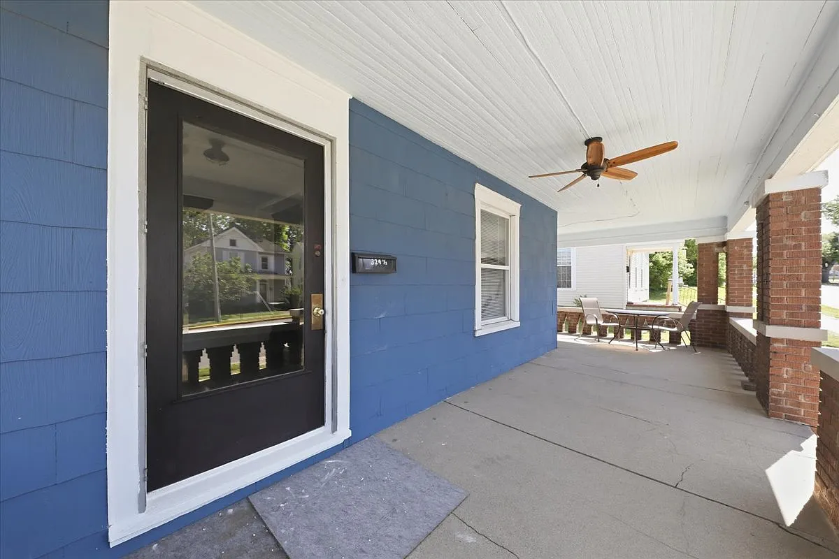 5 bed, 1750 sqft, $4,500 — Photo 3
