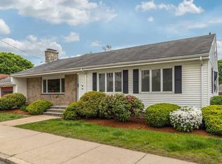 685 Humphrey St, Swampscott, MA 01907