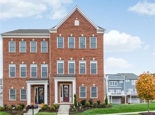 248 Venango Trl, Mars, PA 16046