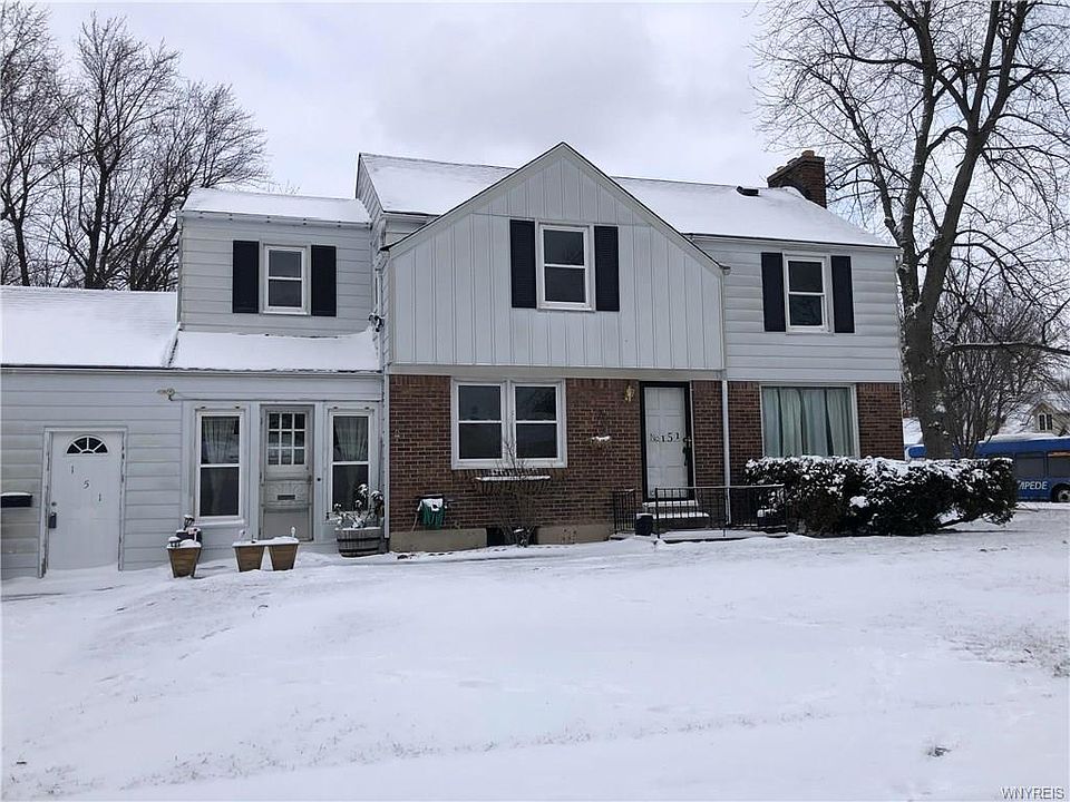 2nd image of 151 Rosedale Blvd