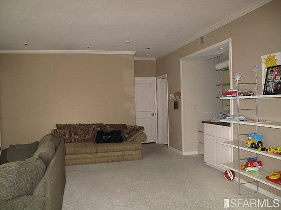 2nd image of 385 Mountain View Dr APT 3