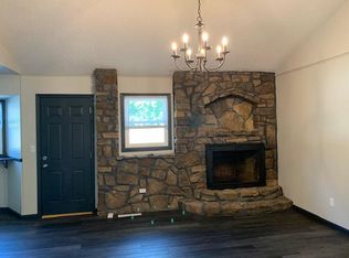 4528 S Graystone Ct, Springfield, MO 65804