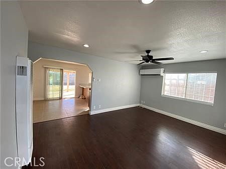 2nd image of 3518 Balmont St