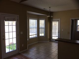 4th image of 467 Vallie Ln