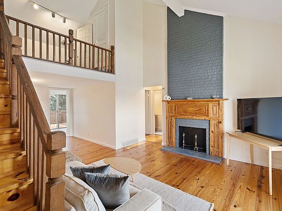 4th image of 3303 Leith Ln APT 6