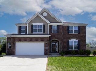 2545 Coneflower Ct, Columbus, IN 47201