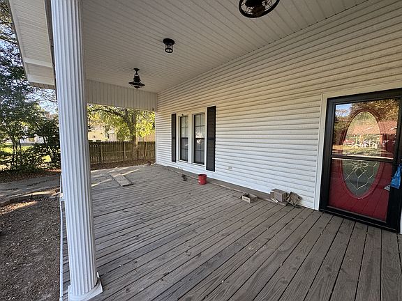 2nd image of 608 N Montgomery St