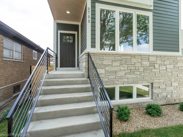 3755 N Odell Ave N, Chicago, IL 60634