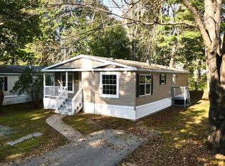 11 Vine St TRAILER K, South Berwick, ME 03908