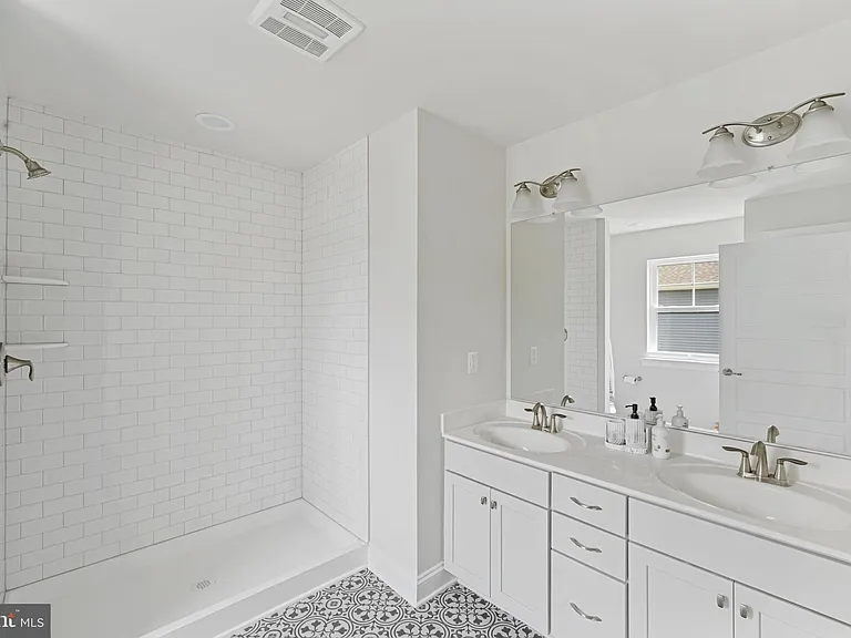 38100 Bailey Way — Photo 22