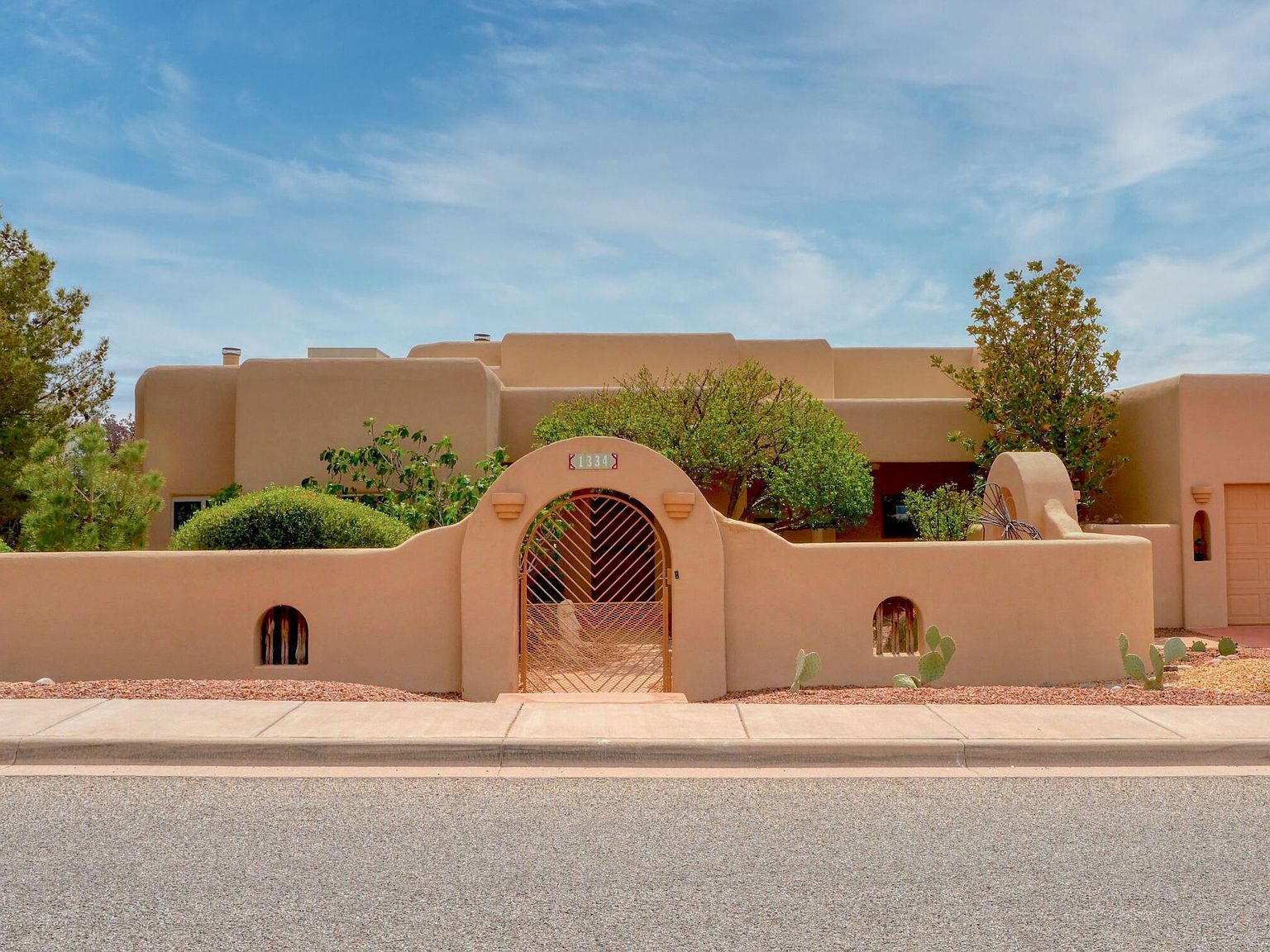 1334 Vista Del Cerro