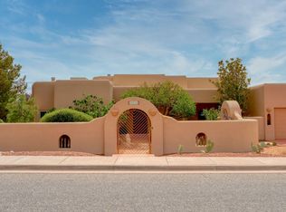 1334 Vista Del Cerro, Las Cruces, NM 88007