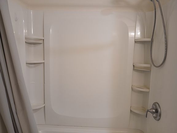 3rd image of 2113 Lynwood Dr