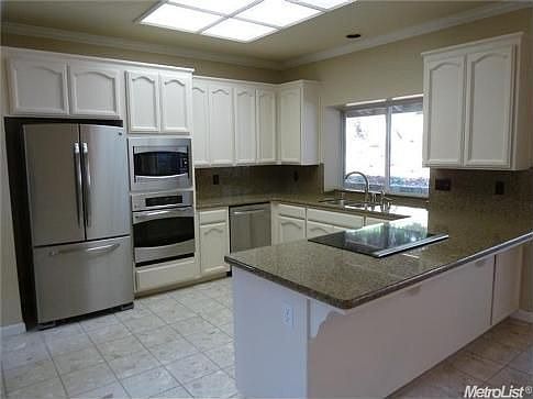5th image of 106 Woodview Ct