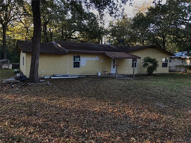 1st image of 532 Oaklawn Dr