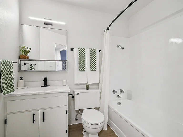ReNew Arden — Photo 11