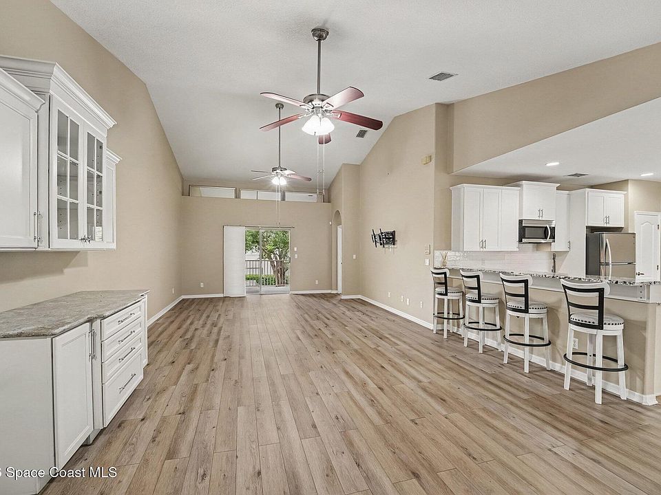1st image of 1030 Venetian Dr Unit 203
