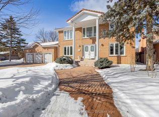 45 Aitken Cir, Markham, ON L3R7L3
