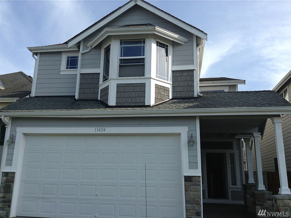 1st image of 11424 183rd St E