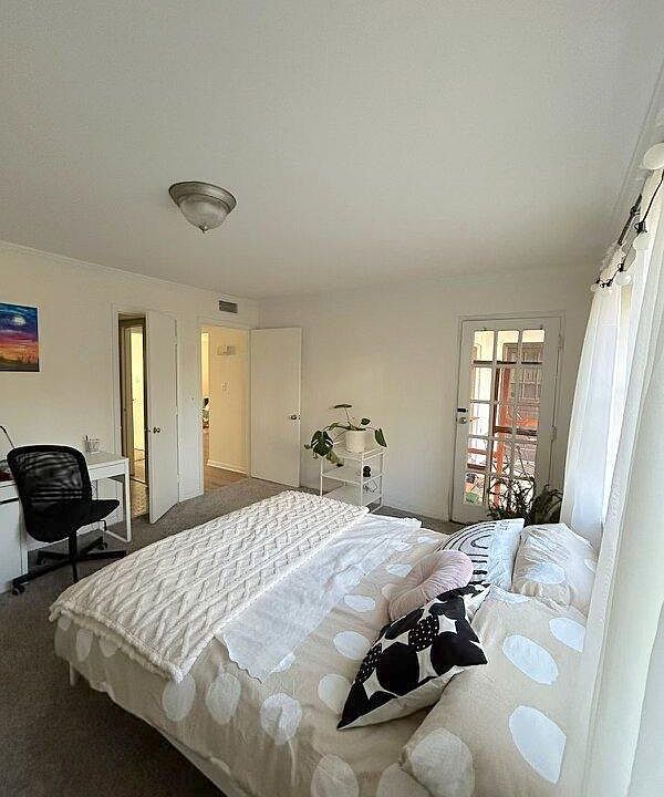 staged bedroom 2