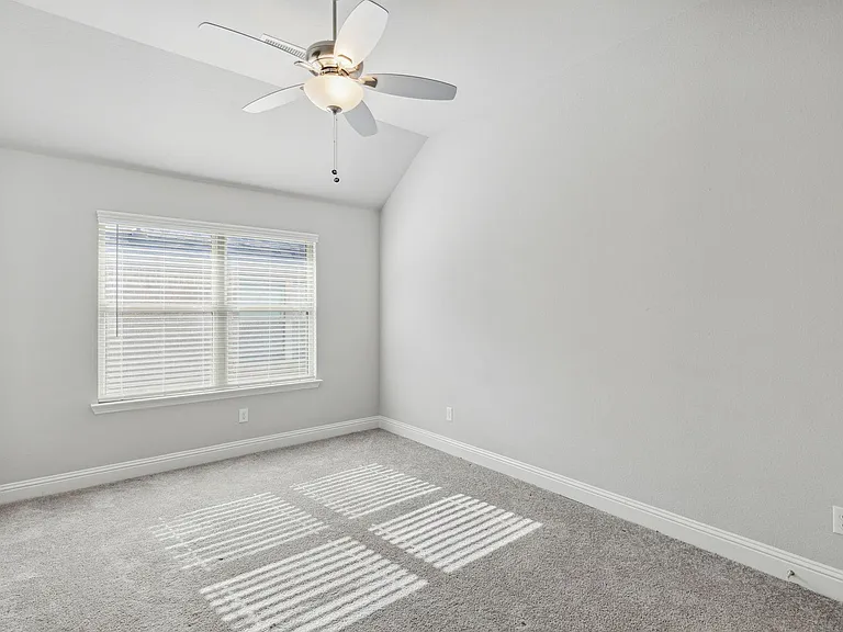 Bedroom 3 facing side yard